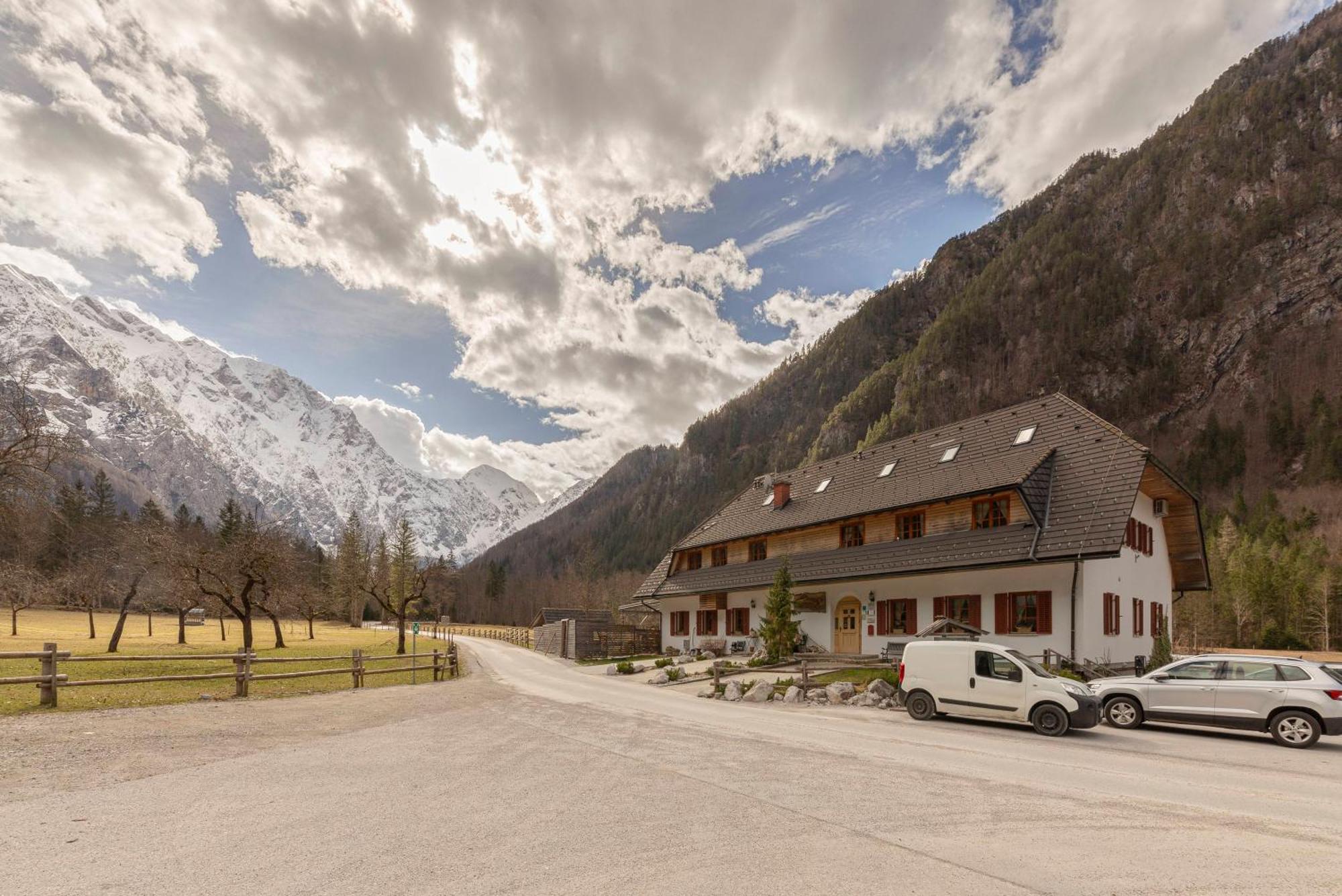 Hisa Ojstrica Bed & Breakfast Solcava Exterior photo