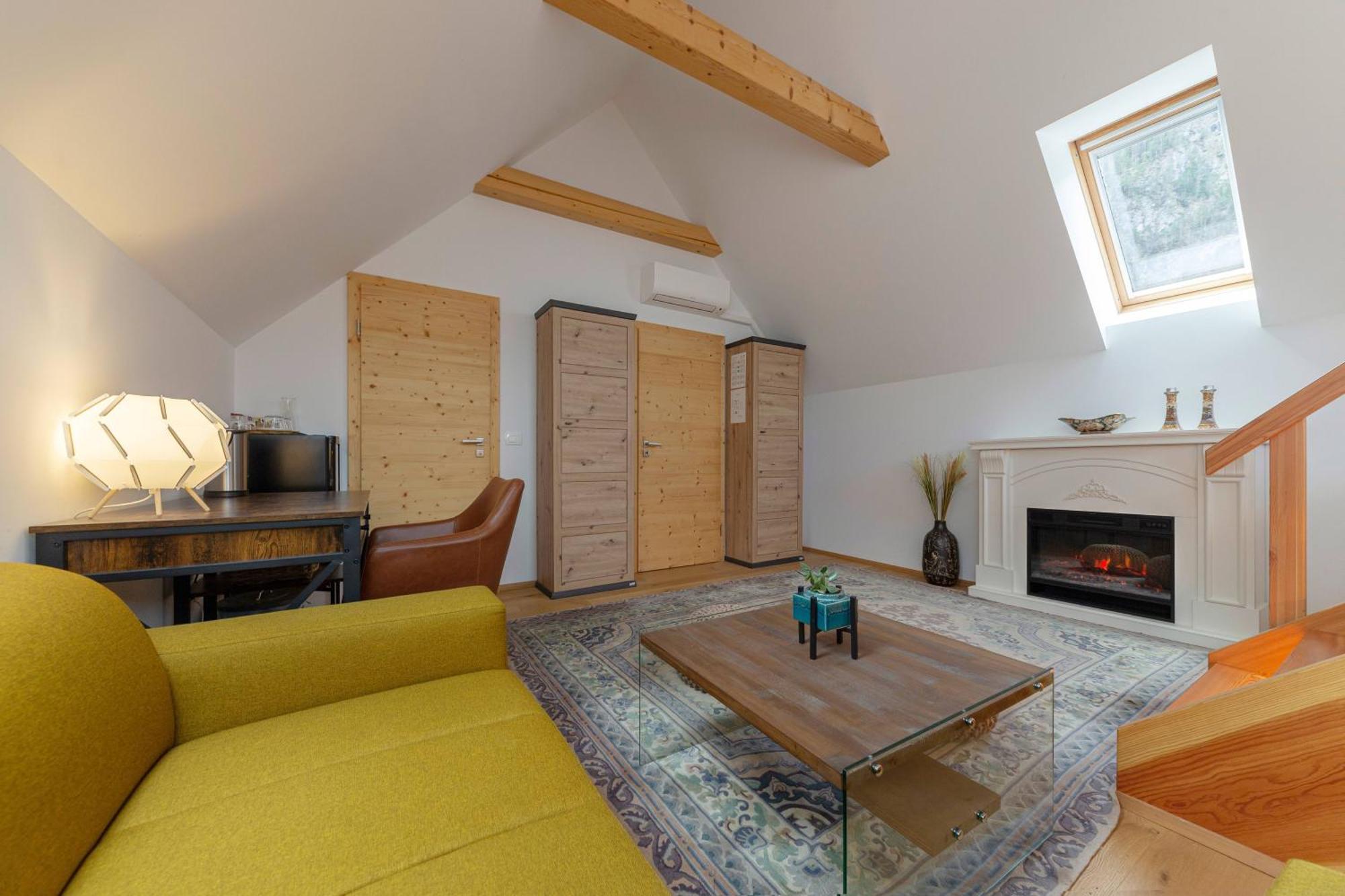 Hisa Ojstrica Bed & Breakfast Solcava Exterior photo