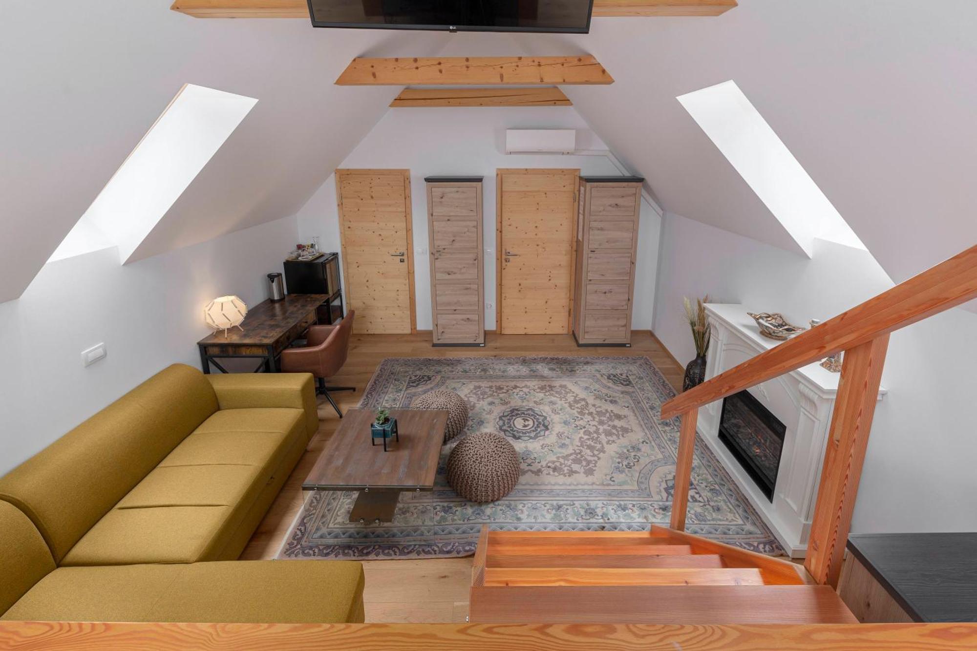 Hisa Ojstrica Bed & Breakfast Solcava Exterior photo
