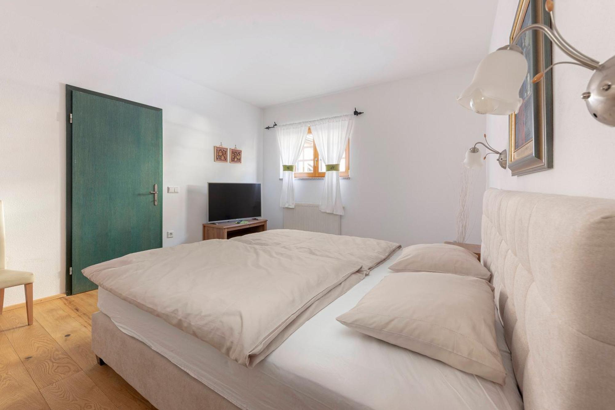 Hisa Ojstrica Bed & Breakfast Solcava Exterior photo